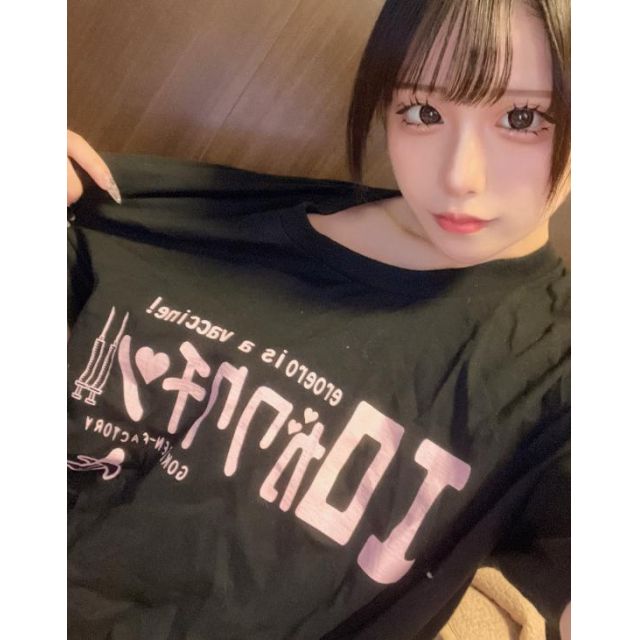 千葉風俗・千葉市発デリヘル風俗【キャンパスサミット千葉店】せな【かわいいTシャツ】
