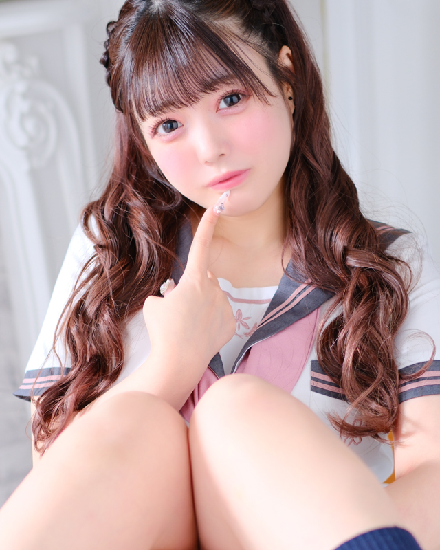 千葉風俗・千葉市発デリヘル風俗【キャンパスサミット千葉店】モデルシフォン写真2